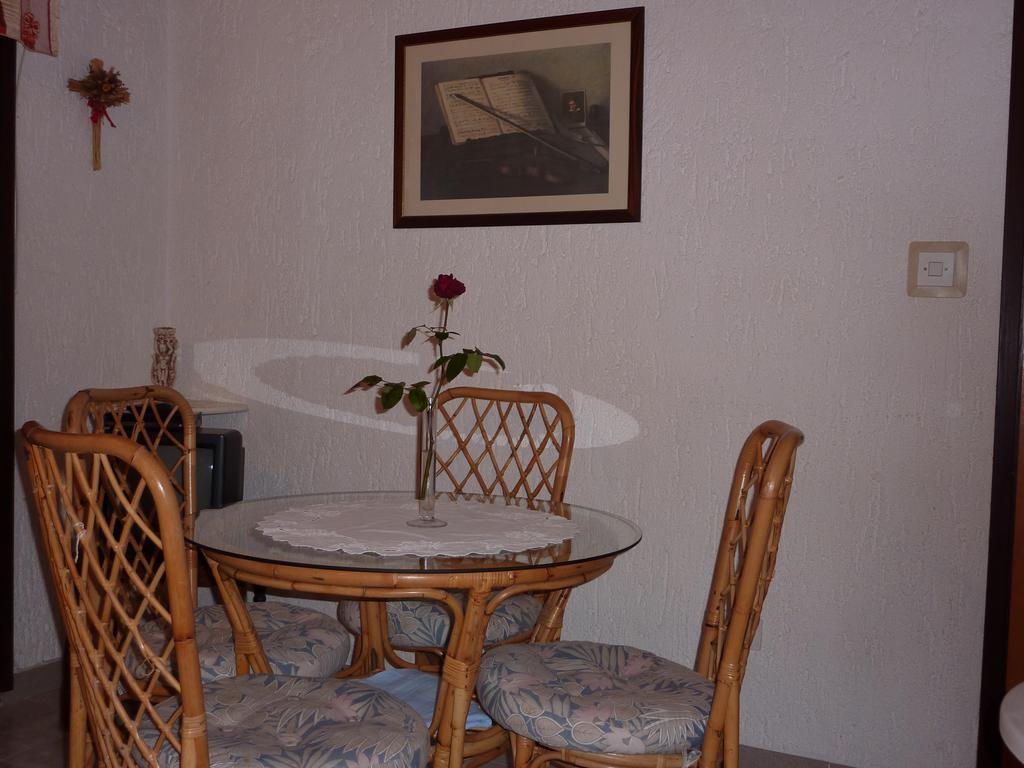 Apartment La roza Funtana Kültér fotó