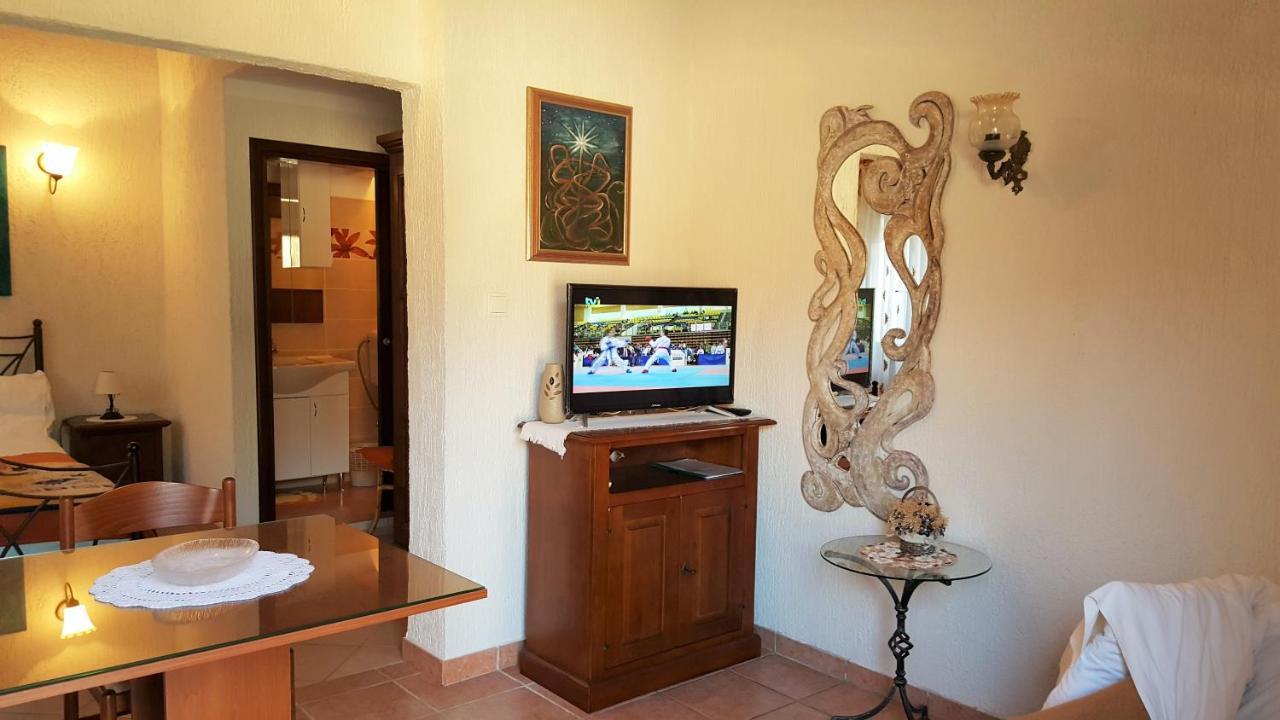 Apartment La roza Funtana Kültér fotó