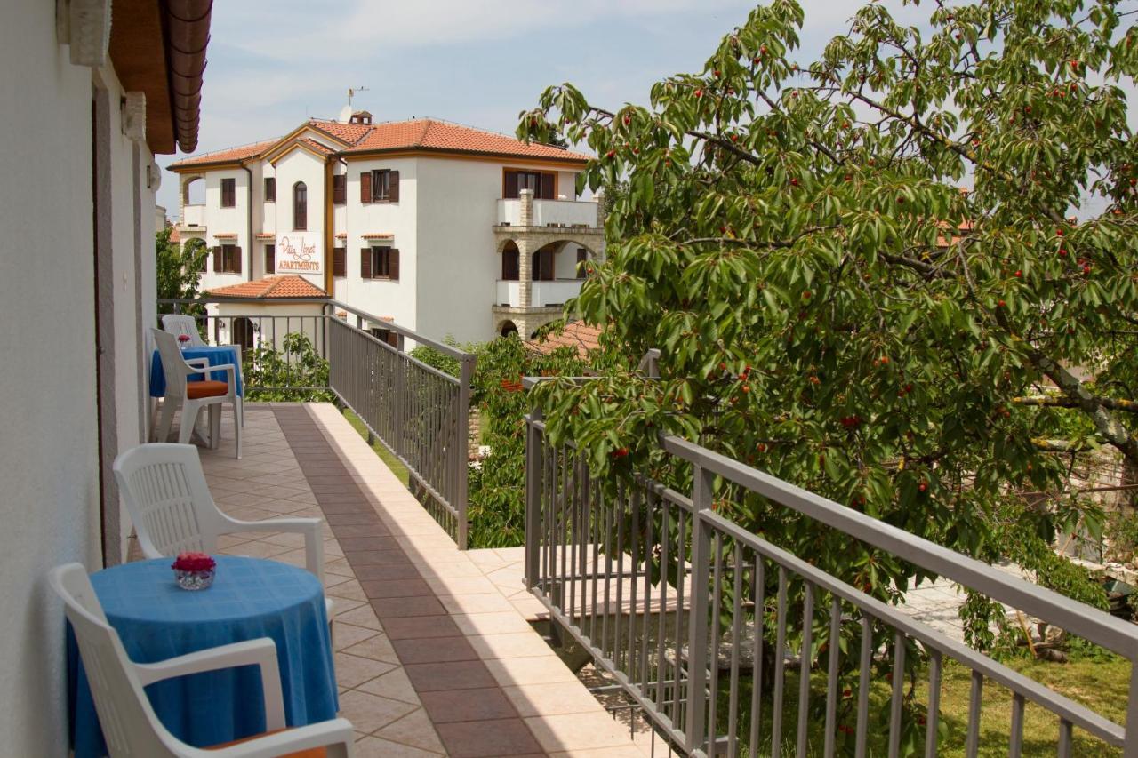 Apartment La roza Funtana Kültér fotó